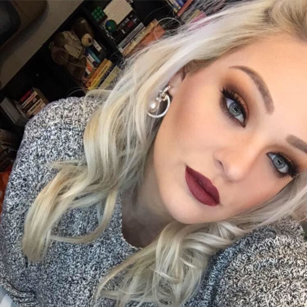 Meet your Posher, Leah